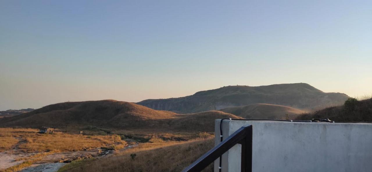 מלון צ'ראפונג'י Hillscape מראה חיצוני תמונה